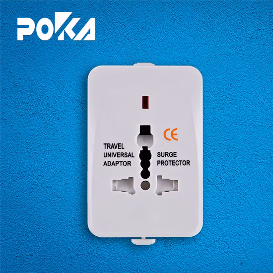 UK US Au EU トラベル アダプター (USB 2.4A 2 個付き)